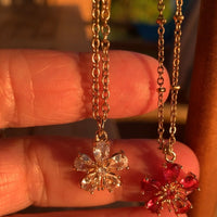 Stainless Steel gold plated white rhinestone FLOWER Necklace